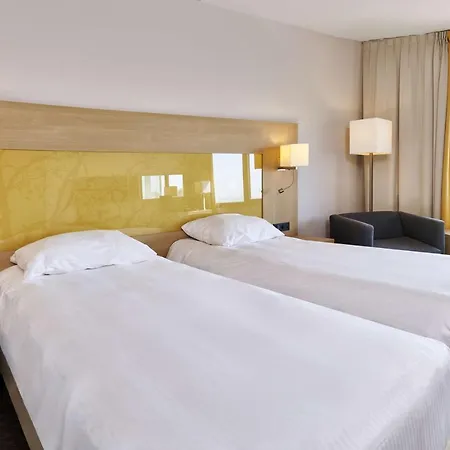 Park By Radisson Liege Airport 4* Grace-Hollogne