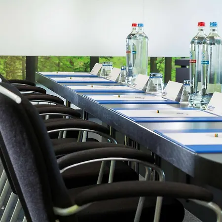 Park By Radisson Liege Airport 4*