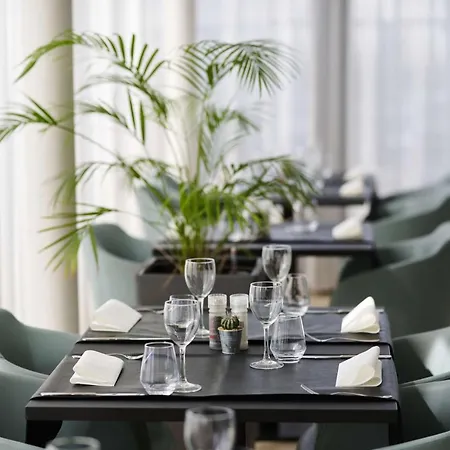 Hotel Park By Radisson Liege Airport