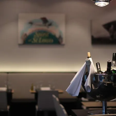 Park By Radisson Liege Airport 4*