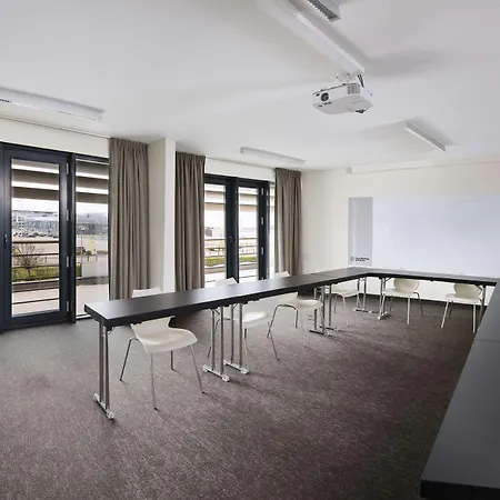 Park By Radisson Liege Airport