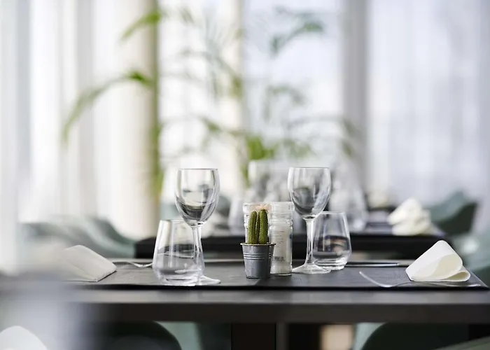 Park By Radisson Liege Airport Hotel