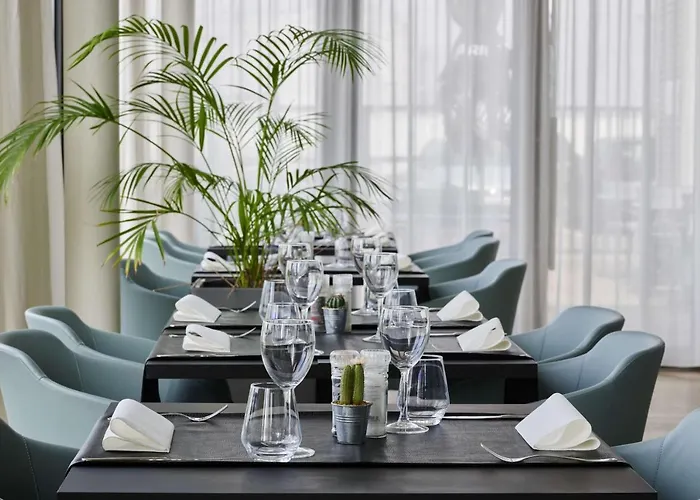 Park By Radisson Liege Airport Hotel Grâce-Hollogne