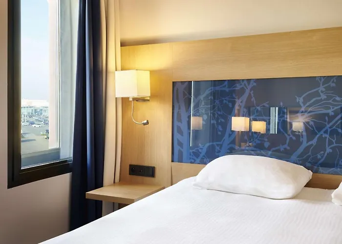 Hotel Park By Radisson Liege Airport 4*