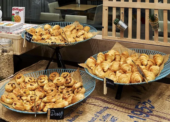 Park By Radisson Liege Airport Hotel