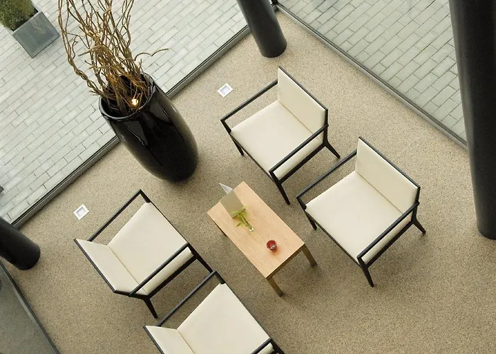 Hotel Park By Radisson Liege Airport 4*